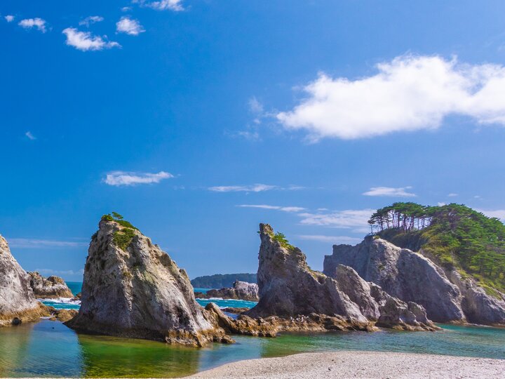 【宮古駅】景勝地・浄土ヶ浜で海岸をおさんぽ。名物の「瓶ドン」も忘れずに